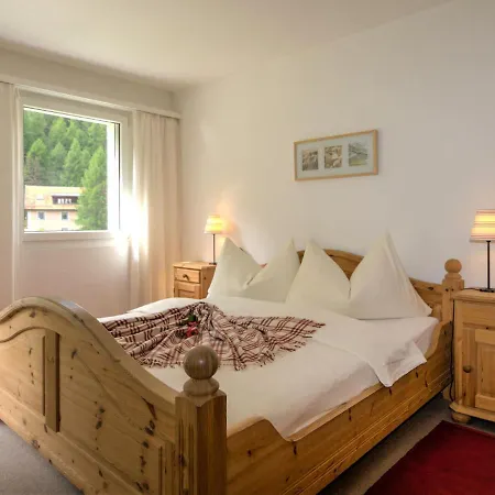 Chesa Flora 53 By Interhome Apartament *