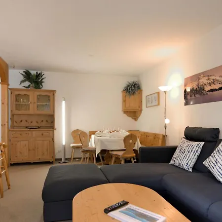 Apartament Chesa Flora 53 By Interhome *