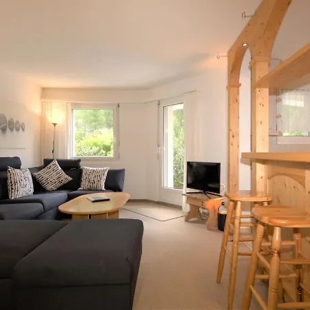 Chesa Flora 53 By Interhome Apartament *