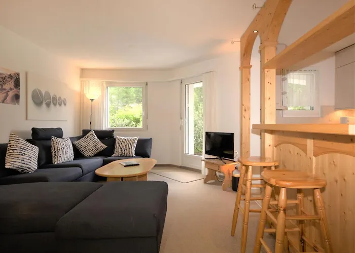 Chesa Flora 53 By Interhome 公寓 *