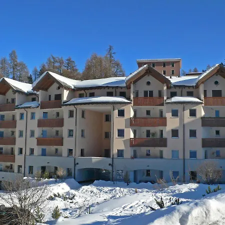 Apartamento Chesa Flora 53 By Interhome